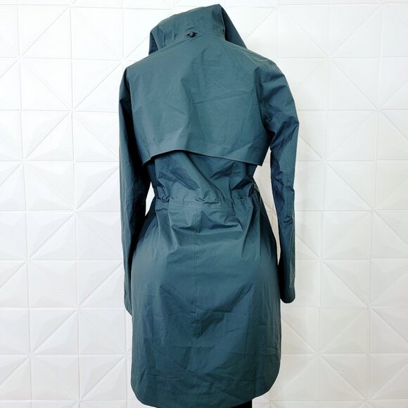 Lululemon Women's Green Jasper Rain Rebel Hooded Waterproof Rain Jacket Size 12 - Picture 5 of 9